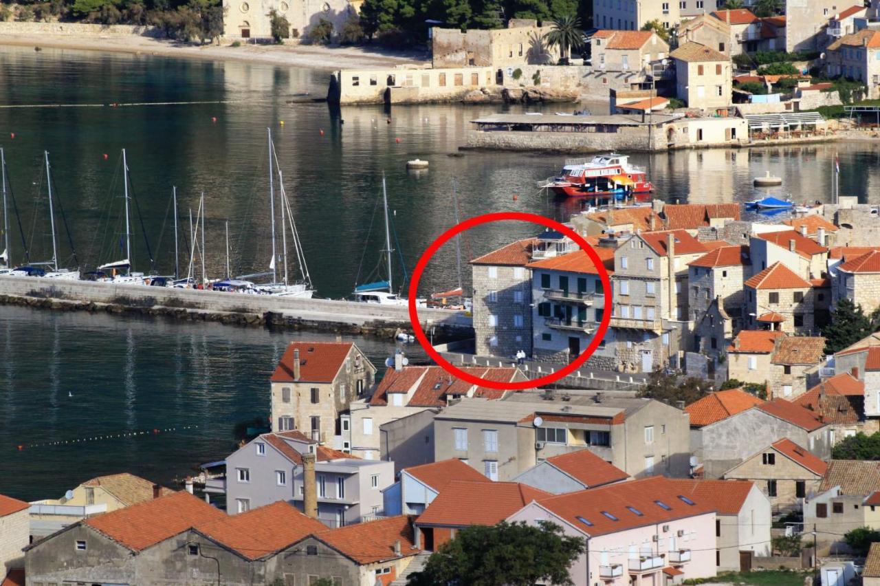 Apartments And Rooms By The Sea Komiza, Vis - 2431 Exteriör bild